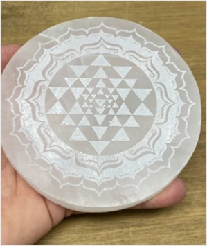 Selenite Charging Plate